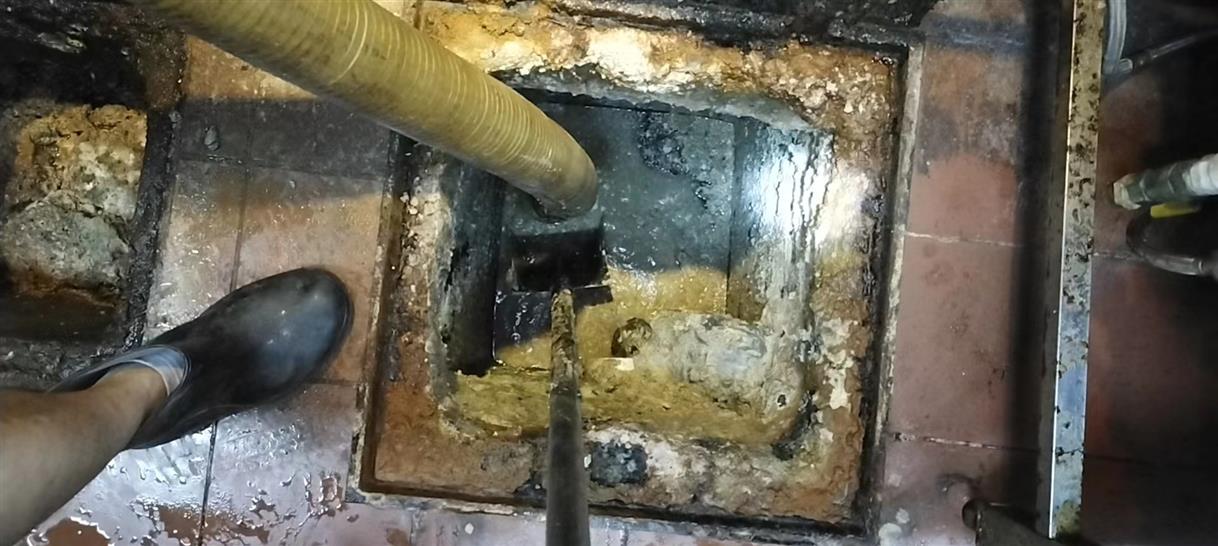 岚皋污水池清理一般都有毒气，怎么预防中毒呢？